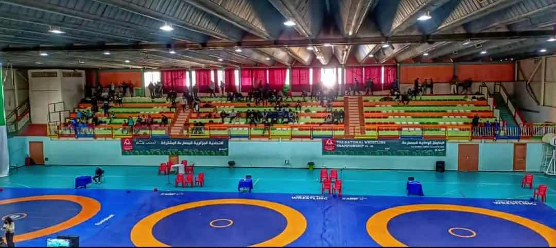 القاعة المتعدد الرياضات تيبازة ( يحي بوقاطية )