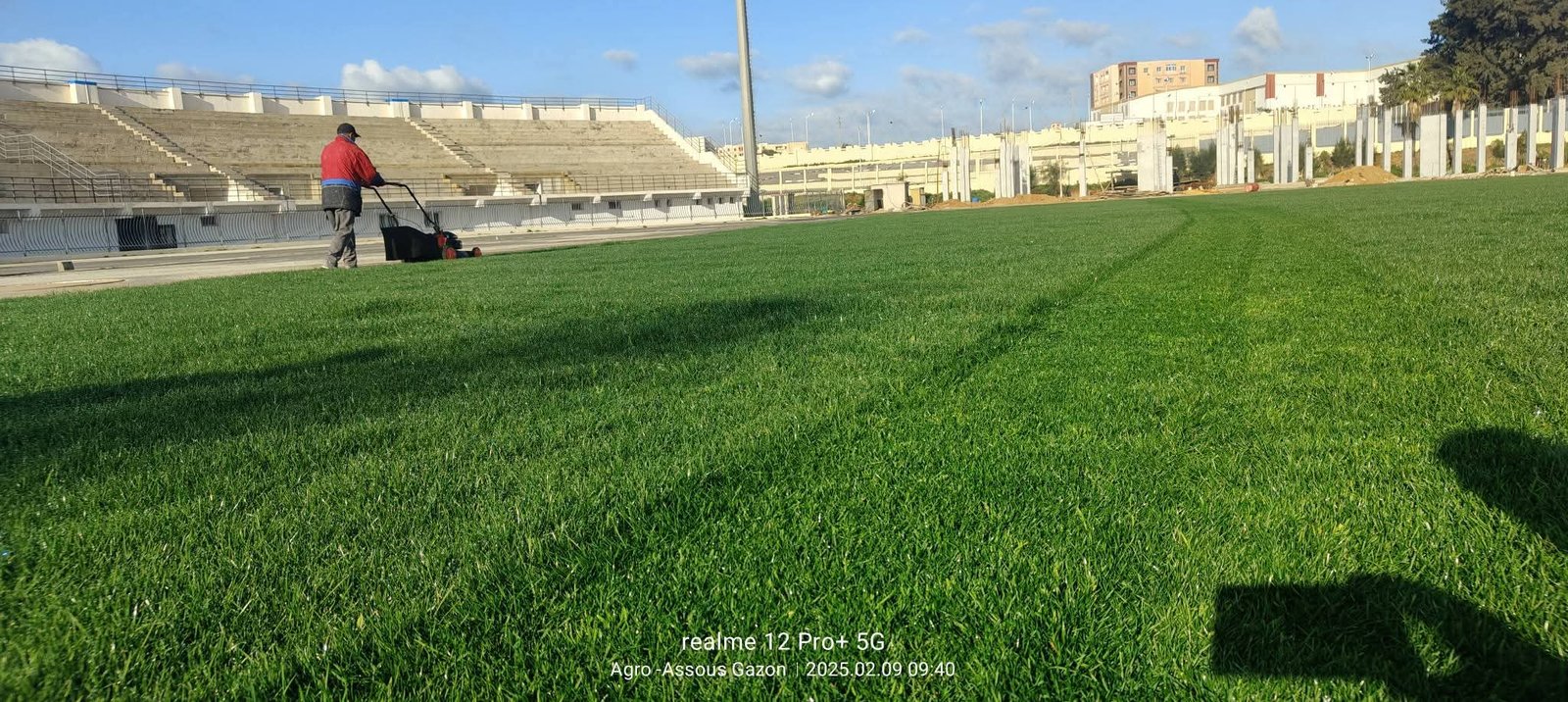 ملعب متعدد الرياضات القليعة ( المصالحة الوطنية )